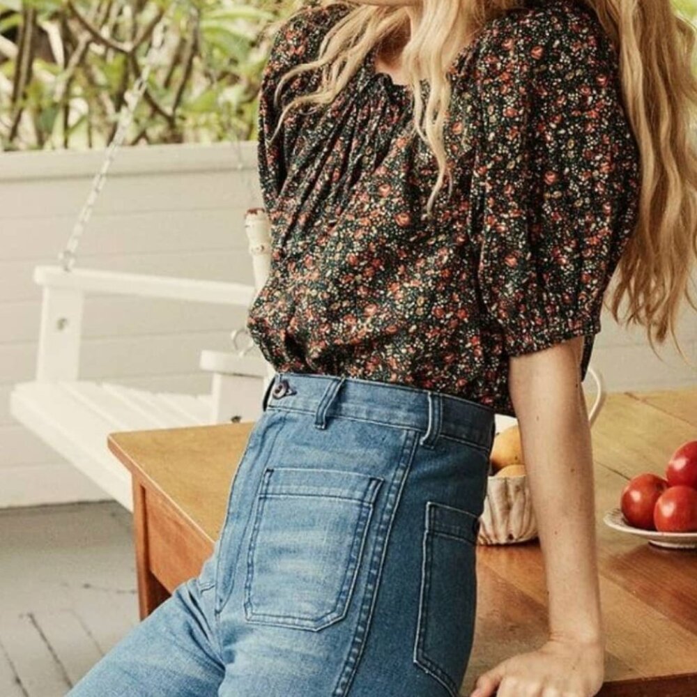 Doen Black Floral Puff-Sleeve Blouse - Picture 2 of 15